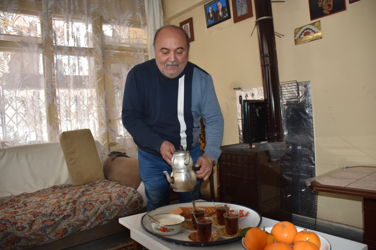 KOCASİNANLI ÇINAR, BAŞKAN ÇOLAKBAYRAKDAR’A OLAN SEVGİSİNİ ŞİİRLE DİLE GETİRDİ
