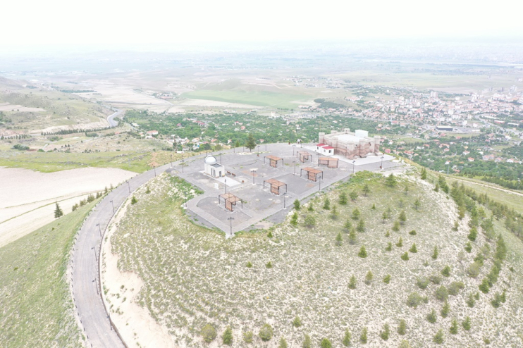 BAŞKAN ÇOLAKBAYRAKDAR, “TARİHİ YAPILARIN KORUNMASINA YÖNELİK ÇALIŞMALARIMIZ, ÖDÜLLERLE TAÇLANDIRILMAKTADIR”