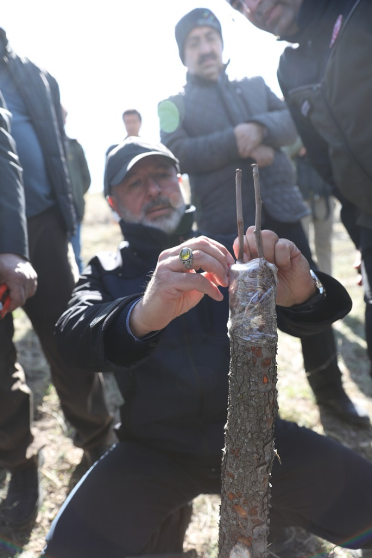BAŞKAN ÇOLAKBAYRAKDAR, “KIRSAL MAHALLELERDE GELECEĞİ İNŞA EDEN HİZMETLERE İMZA ATTIK”