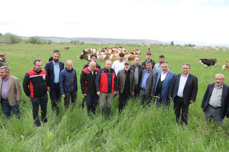 BAŞKAN ÇOLAKBAYRAKDAR, “KIRSAL MAHALLELERDE GELECEĞİ İNŞA EDEN HİZMETLERE İMZA ATTIK”