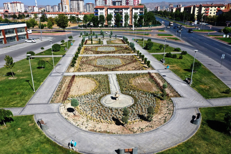 BAŞKAN ÇOLAKBAYRAKDAR, “YEŞİL ALANDA DA REKOR ÜSTÜNE REKOR KIRDIK”