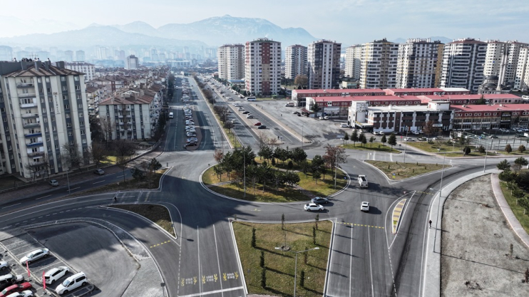 KOCASİNAN, AKILLI KAVŞAKLARLA KAYSERİ TRAFİĞİNİ RAHATLATIYOR