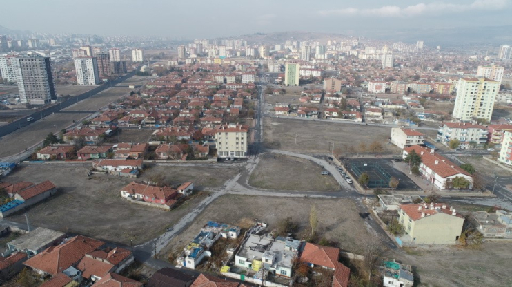BAŞKAN ÇOLAKBAYRAKDAR, KOCASİNAN’DAKİ DÖNÜŞÜMÜN ÖNCESİ VE SONRASINI PAYLAŞTI