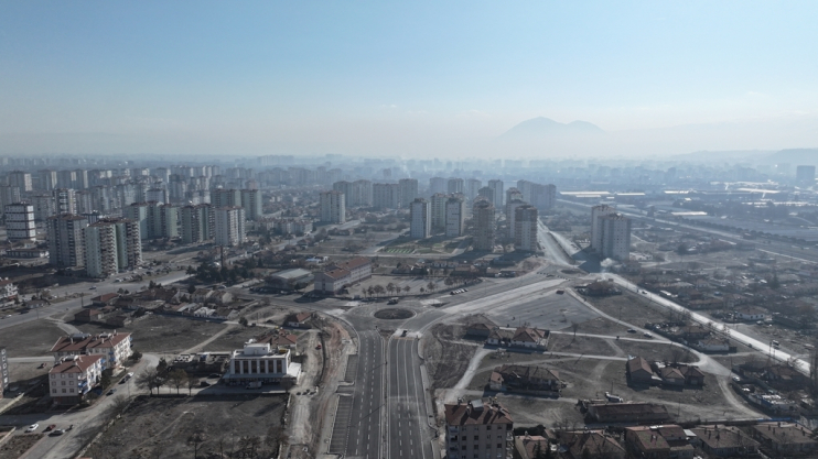 BAŞKAN ÇOLAKBAYRAKDAR, KOCASİNAN’DAKİ DÖNÜŞÜMÜN ÖNCESİ VE SONRASINI PAYLAŞTI