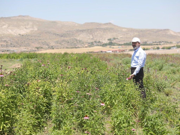BAŞKAN ÇOLAKBAYRAKDAR, KAYSERİNİN TARIMSAL BAŞARISININ MİMARLARINA TEŞEKKÜR ETTİ