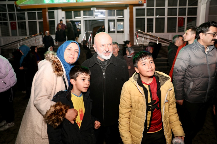 BAŞKAN ÇOLAKBAYRAKDAR, RAMAZAN’DA HER AKŞAM KOCASİNAN SAKİNLERİYLE BİRLİKTE