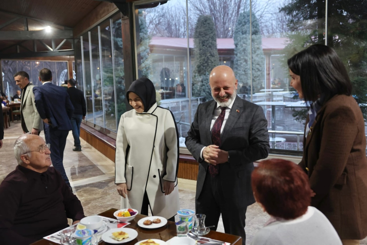 BAŞKAN ÇOLAKBAYRAKDAR, “ŞEHRİN VE KOCASİNANIN HUZURU İLE MUTLULUĞU İÇİN ELİMİZDEN GELENİ YAPIYORUZ”
