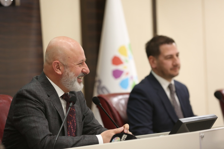 BAŞKAN ÇOLAKBAYRAKDAR, “DUALARIMIZ VE DESTEKLERİMİZ GAZZELİ KARDEŞLERİMİZLE”