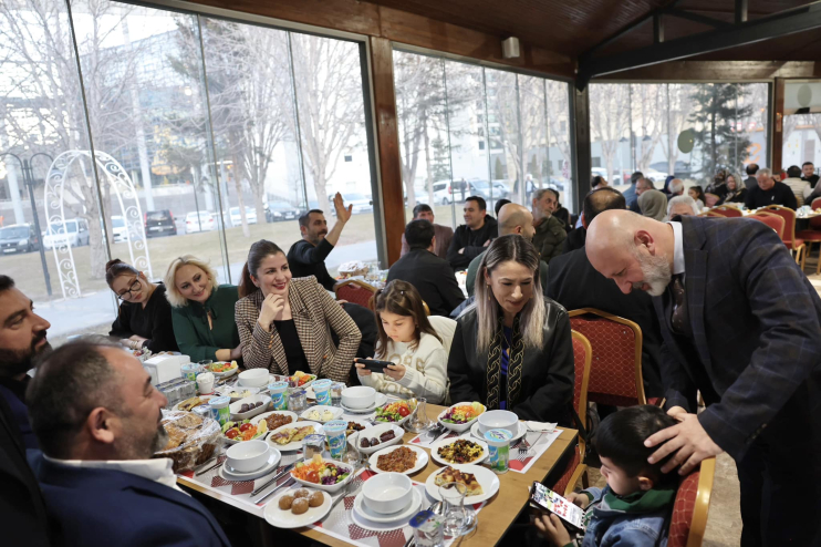 BAŞKAN ÇOLAKBAYRAKDAR, “KOCASİNAN’A DEĞER KATMAYA DEVAM EDECEĞİZ”