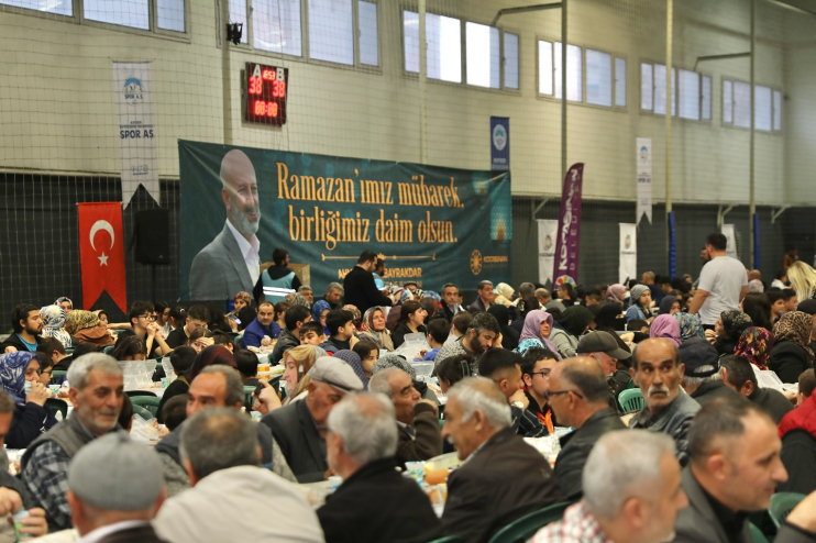KOCASİNAN’NIN İFTARINA, 2 BİN 500 KİŞİ KATILDI