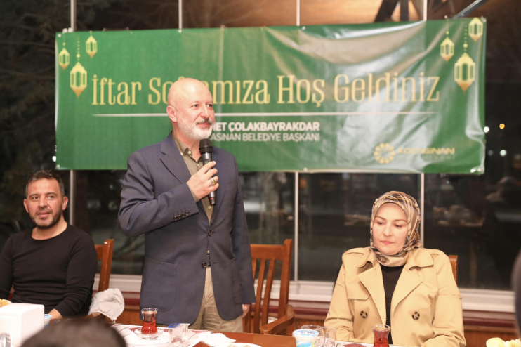 BAŞKAN ÇOLAKBAYRAKDAR, RAMAZAN İFTARINI YETİM ÇOCUKLARLA YAPTI