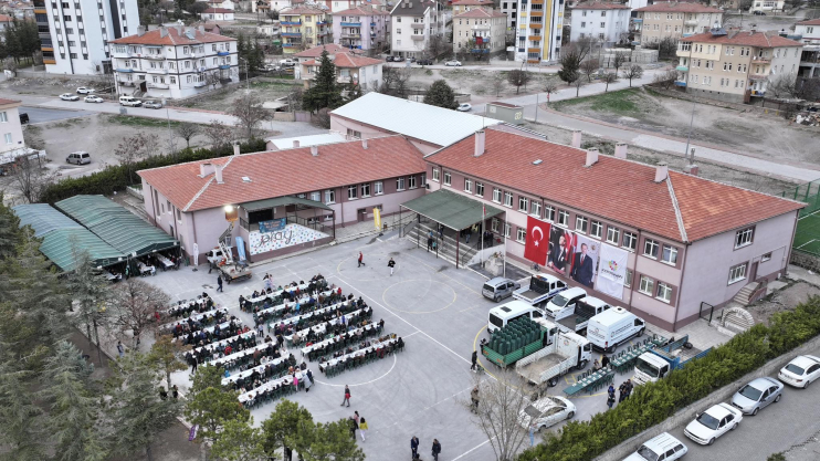 KOCASİNAN’DA İFTAR SOFRASI ERKİLET MAHALLESİ’NDE BEREKETLENDİ
