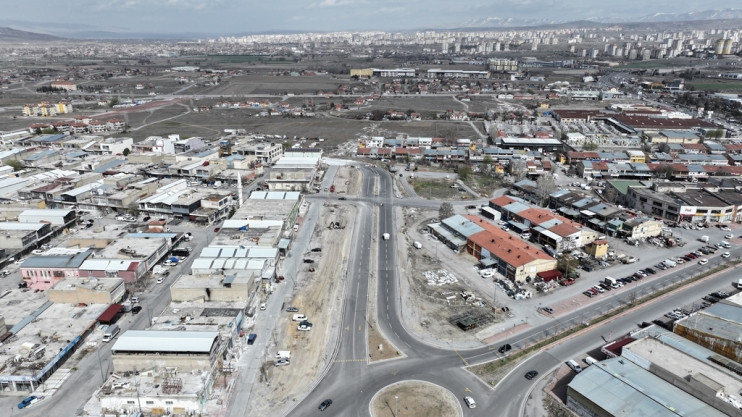 BAŞKAN ÇOLAKBAYRAKDAR, “ULAŞIMDA ŞEHRE YENİ BİR SOLUK KAZANDIRIYORUZ”