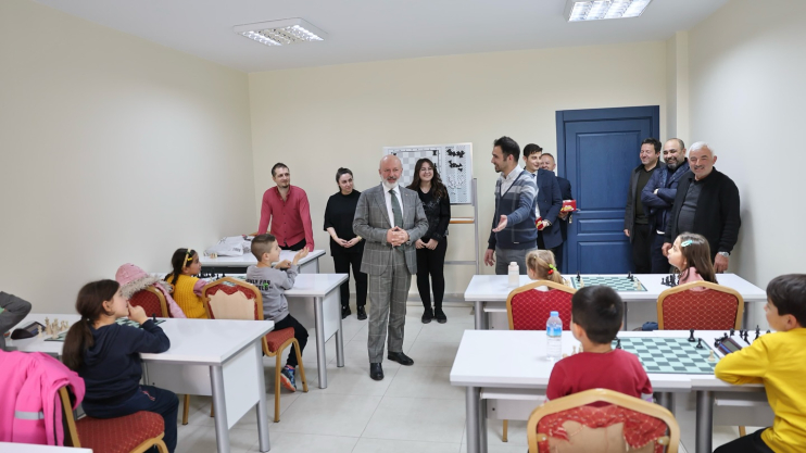 BAŞKAN ÇOLAKBAYRAKDAR: “HEDEFİMİZ KAYSERİ’Yİ SATRANÇTA MARKA ŞEHİR YAPMAK”