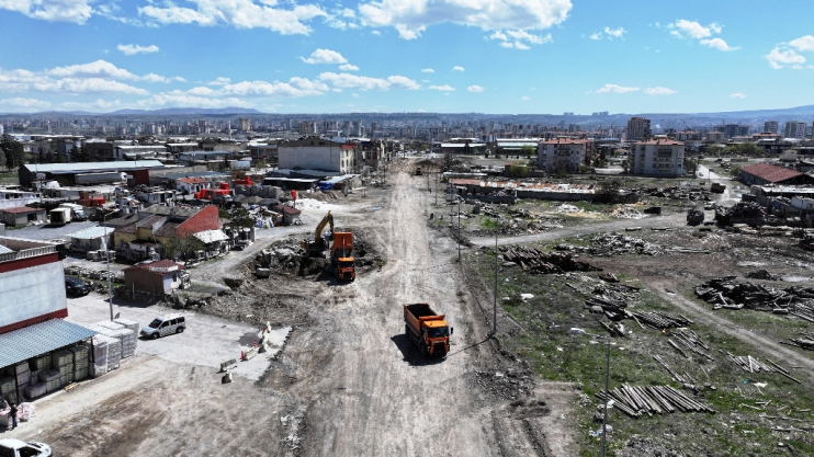 BAŞKAN ÇOLAKBAYRAKDAR: “30 METRELİK YENİ BULVARLA KAYABAŞI YENİ ÇEHREYE KAVUŞACAK”