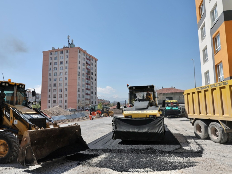 BAŞKAN ÇOLAKBAYRAKDAR, “HER SOKAĞA KONFOR, HER MAHALLEYE DEĞİŞİM GETİRİYORUZ”