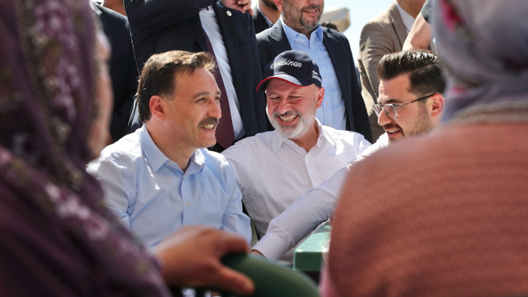 VALİ ÇİÇEK: “BU YIL TURİZMİN PARLAYAN YILDIZI BAYRAMHACI OLACAK”