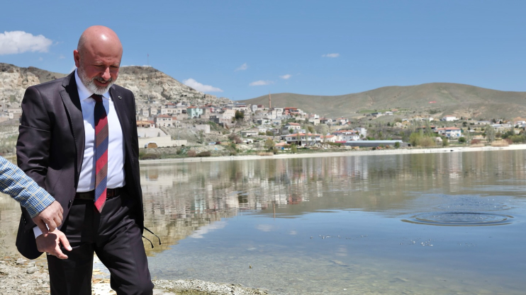 VALİ ÇİÇEK: “BU YIL TURİZMİN PARLAYAN YILDIZI BAYRAMHACI OLACAK”