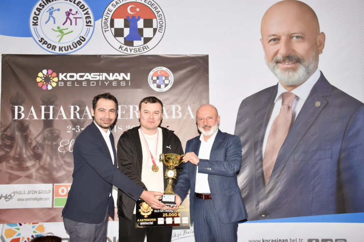 BAŞKAN ÇOLAKBAYRAKDAR: “SATRANÇTA DOĞRU HAMLEYİ YAPTIK, YURT DIŞINDAN KATILIM BUNU TESCİLLEDİ”