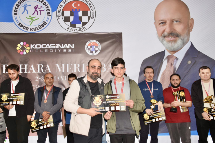 BAŞKAN ÇOLAKBAYRAKDAR: “SATRANÇTA DOĞRU HAMLEYİ YAPTIK, YURT DIŞINDAN KATILIM BUNU TESCİLLEDİ”