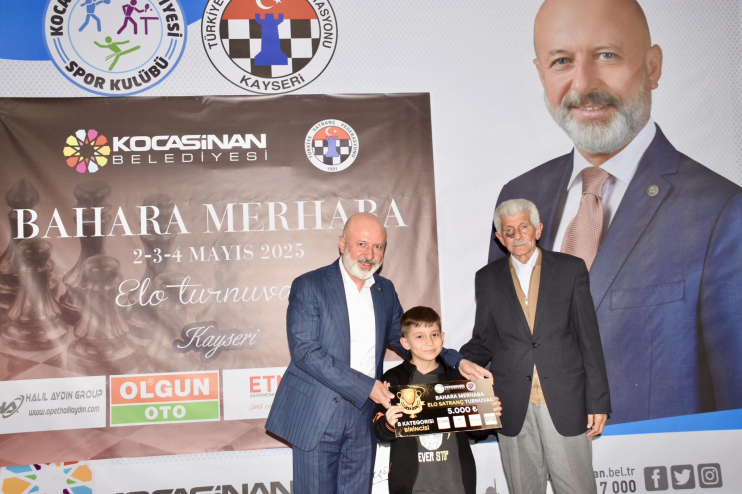 BAŞKAN ÇOLAKBAYRAKDAR: “SATRANÇTA DOĞRU HAMLEYİ YAPTIK, YURT DIŞINDAN KATILIM BUNU TESCİLLEDİ”