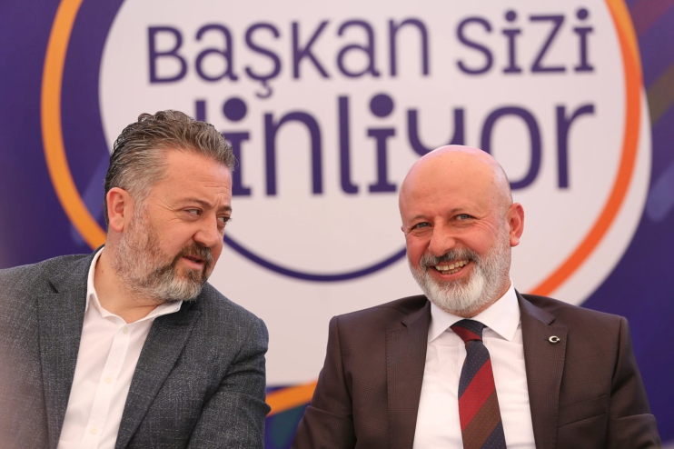 BAŞKAN ÇOLAKBAYRAKDAR, “GECE GÜNDÜZ DEMEDEN KOCASİNAN’IN HER MAHALLESİNDEYİZ”