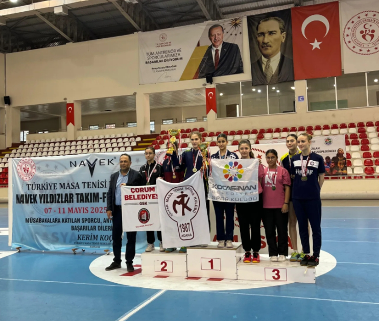KOCASİNAN SPORCULARI HEM YILDIZLARDA HEM DE ÇİFTLERDE TÜRKİYE ŞAMPİYONU