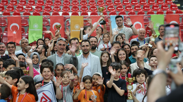 BAŞKAN ÇOLAKBAYRAKDAR: “KAYSERİ’Yİ SATRANÇTA DA MARKA ŞEHİR YAPMAK İÇİN ÇALIŞIYORUZ”