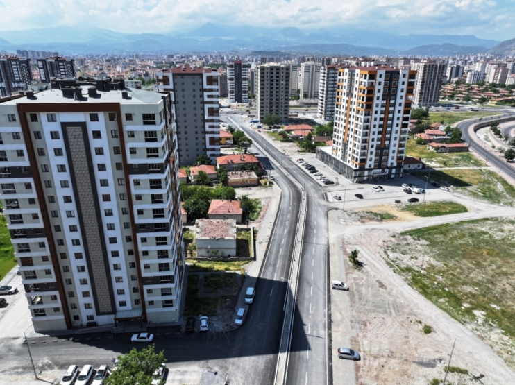 BAŞKAN ÇOLAKBAYRAKDAR, “TÜRKİYE’DE KENDİ İMKÂNLARIYLA DÖNÜŞÜM YAPAN İLK VE TEK BELEDİYEYİZ”