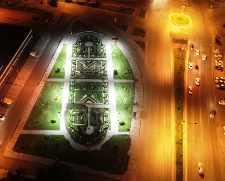 KOCASİNAN’IN GÖZ ALICI PARKLARI ŞEHRE RENK KATIYOR