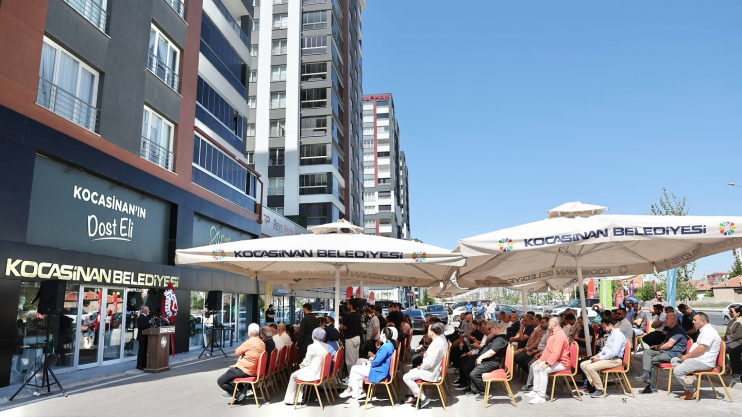 BAŞKAN ÇOLAKBAYRAKDAR ,“VİCDANİ BİR SORUMLULUK OLAN DOST ELİ, TÜM KAYSERİ’YE YAYILACAK”