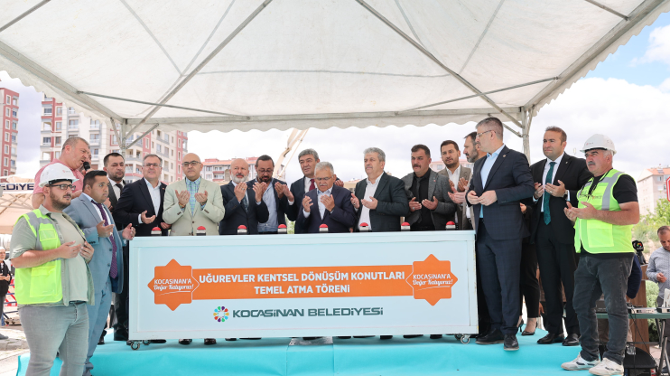 BAŞKAN ÇOLAKBAYRAKDAR: “KENTSEL DÖNÜŞÜME KAYSERİ USULÜ DOKUNUŞ: ÜÇ HİZMET AYNI ANDA HAYATA GEÇİYOR”