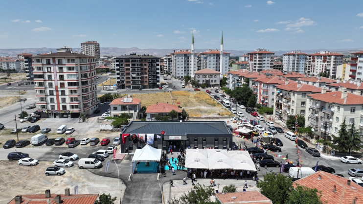 BAŞKAN ÇOLAKBAYRAKDARDAN TARİHİ MÜJDE: HOCA HASAN MEDRESESİ ARTIK KOCASİNAN BELEDİYESİNDE
