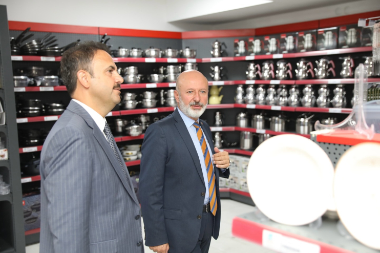 BAŞKAN ÇOLAKBAYRAKDAR: “KOCASİNAN, TÜRKİYE’DE SOSYAL BELEDİYECİLİĞİN YÖNÜNÜ BELİRLİYOR”