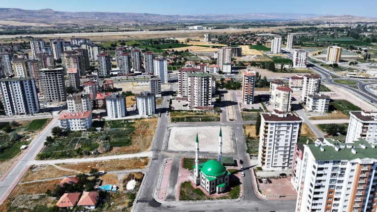 BAŞKAN ÇOLAKBAYRAKDAR: “YENİ PARKLAR, ŞEHRİMİZİN YENİ NEFES ALMA ALANLARI OLACAK”
