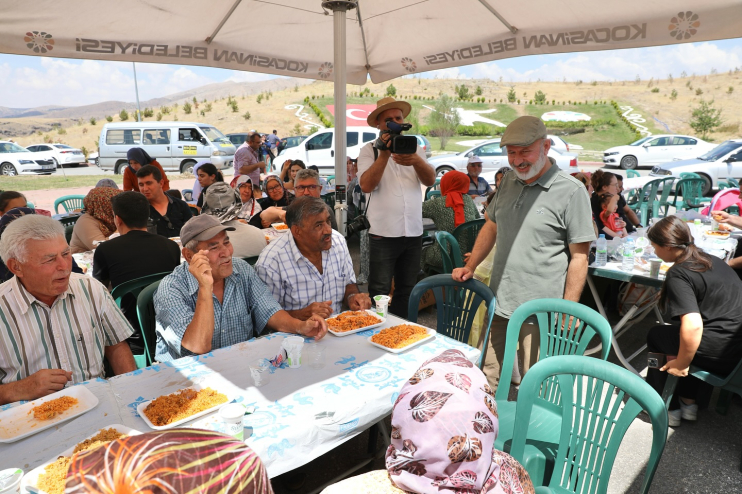 BAŞKAN ÇOLAKBAYRAKDAR: "KUŞÇU, TÜRKİYE’NİN GÖZDE MEKÂNLARINDAN BİRİ HÂLİNE GELDİ"