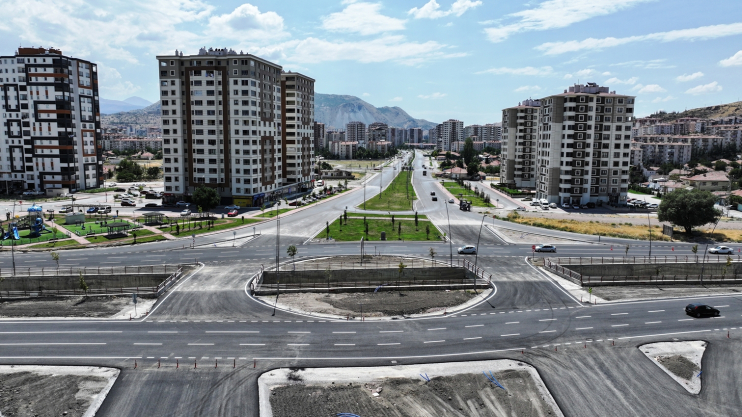 BAŞKAN ÇOLAKBAYRAKDAR: “KAYSERİ’NİN TRAFİK YÜKÜNÜ ALACAK DEV PROJE, ŞEHİRDE YENİ BİR ÇAĞ AÇACAK”