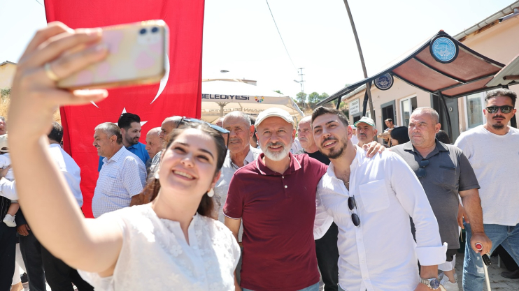 BAŞKAN ÇOLAKBAYRAKDAR: “BİRLİK VE BERABERLİĞİMİZ DAİM OLSUN”