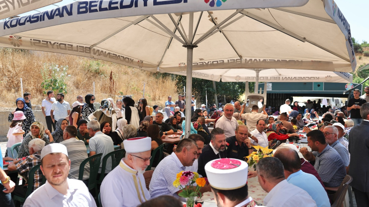 BAŞKAN ÇOLAKBAYRAKDAR: “BİRLİK VE BERABERLİĞİMİZ DAİM OLSUN”