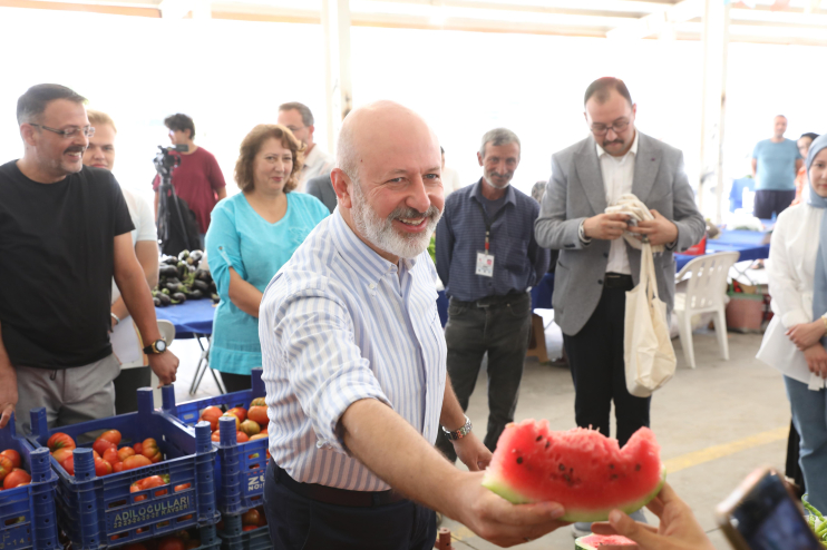 BAŞKAN ÇOLAKBAYRAKDAR: “100 EKOLOJİK PAZARIMIZLA DA TÜRKİYE’DE İLKLERİ BAŞARMAYA DEVAM EDİYORUZ”