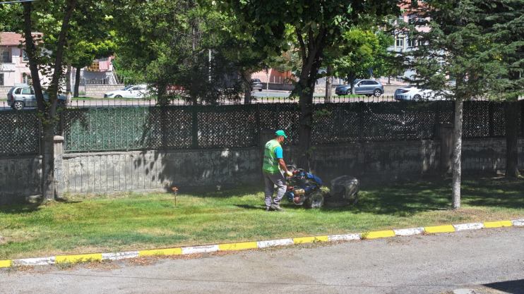 BAŞKAN ÇOLAKBAYRAKDAR, “EN KIYMETLİ HAZİNEMİZ YAVRULARIMIZA DAHA SAĞLIKLI ORTAMLAR HAZIRLIYORUZ”