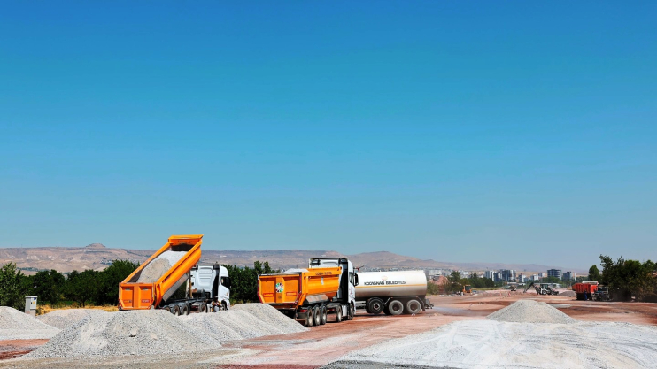 BAŞKAN ÇOLAKBAYRAKDAR: “ŞEHRİN KADERİNİ DEĞİŞTİRECEK BULVARLA GÜNLÜK 20 BİN ARACIN YOLU 6,5 KM KISALIYOR”