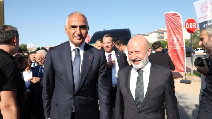 BAŞKAN ÇOLAKBAYRAKDAR: “KAYSERİ’MİZE DEĞER KATIYOR, YARINLARIMIZI İNŞA EDİYORUZ”