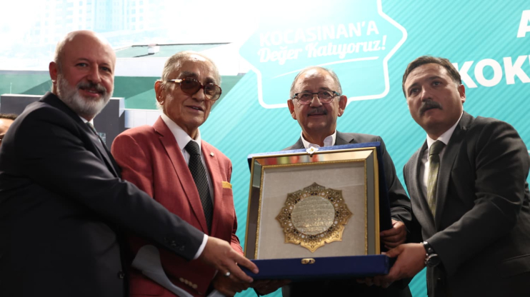 BAŞKAN ÇOLAKBAYRAKDAR: “EĞİTİME YAPILAN YATIRIM, GELECEĞE YAPILAN YATIRIMDIR”