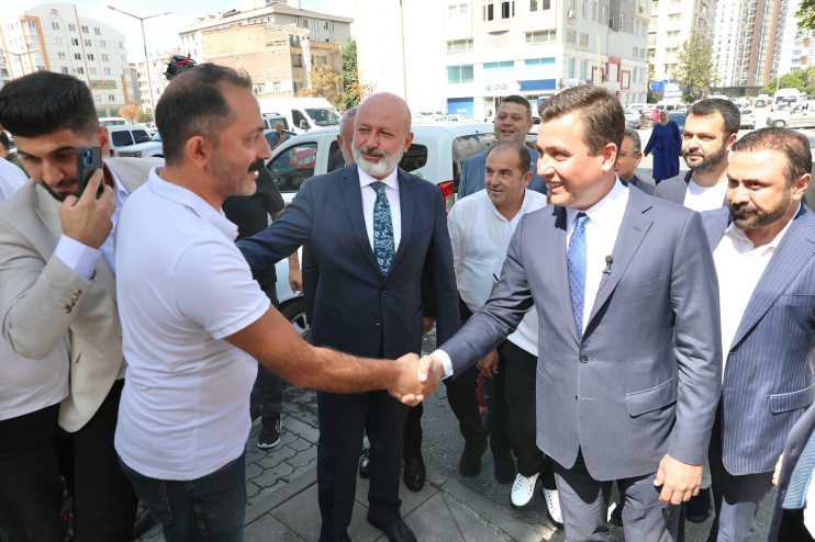 MİLLETVEKİLİ GÖKÇEK’TEN BAŞKAN ÇOLAKBAYRAKDAR’A ÖVGÜ VE TEŞEKKÜR