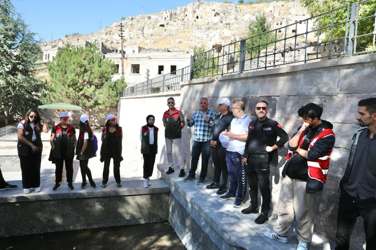 BAŞKAN ÇOLAKBAYRAKDAR, “ERKİLET’İN KADİM KÜLTÜRÜNÜ GELECEK NESİLLERE TAŞIYORUZ”