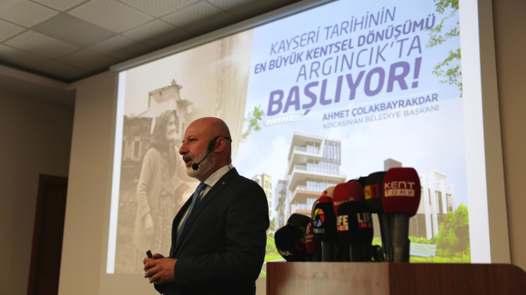 BAŞKAN ÇOLAKBAYRAKDAR, “ARGINCIK, ŞEHRİN GELECEĞİNİ ŞEKİLLENDİRECEK; KAYSERİ TARİHİNİN EN BÜYÜK DÖNÜŞÜM KARARIDIR”