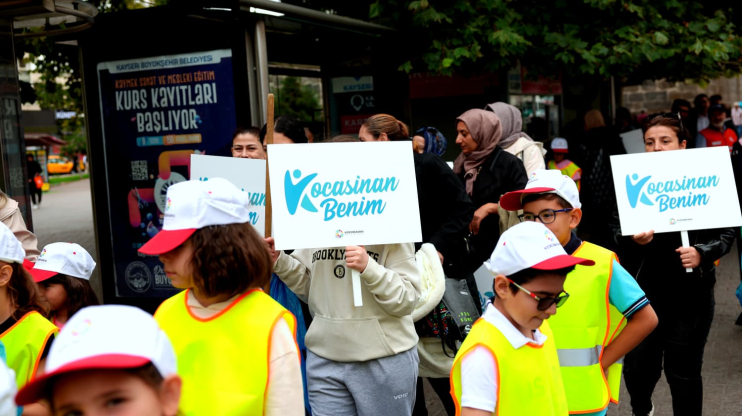 BAŞKAN ÇOLAKBAYRAKDAR: "DAHA TEMİZ ÇEVRE İÇİN DURMADAN ÇALIŞIYORUZ"