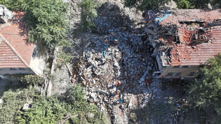 BAŞKAN ÇOLAKBAYRAKDAR: “DEPREM GERÇEĞİNİ UNUTMAYALIM, HER DAİM HAZIRLIKLI OLMALIYIZ”