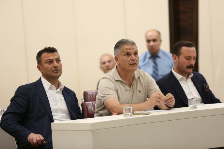 BAŞKAN ÇOLAKBAYRAKDAR: “SPORUN VE SPORCUNUN HER ZAMAN YANINDAYIZ.” 